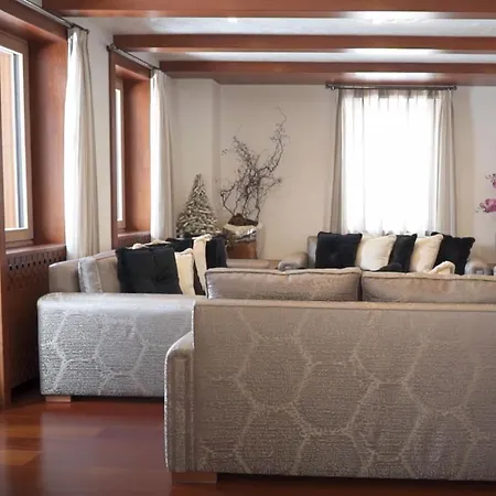 Four Bdr Penthouse Herz Central * Verbier